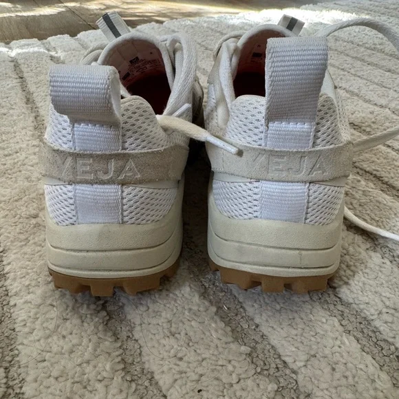 Veja Venturi Sneakers Size 6 - Picture 5 of 6